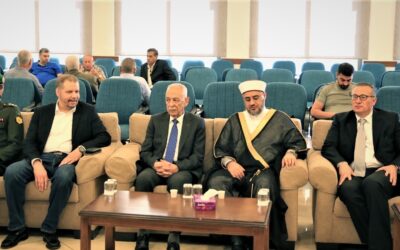 مندوبا عن الملك وولي العهد. العيسوي يعزي بوفاة نقيب الصحفيين الأسبق سيف الشريف