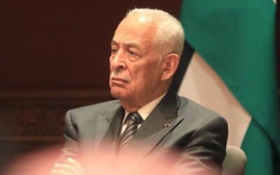 العيسوي ينقل تمنيات الملك وولي العهد بالشفاء للعين ناصر اللوزي