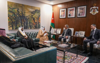 حسّان يؤكد أهمية تعزيز الشراكة بين القطاعين الخاصين مع السعودية