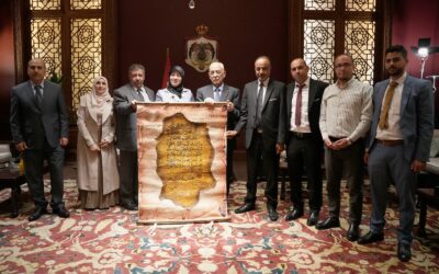 رئيس الديوان الملكي يلتقي وفدا تربويا من مديرية التربية والتعليم المزار الشمالي