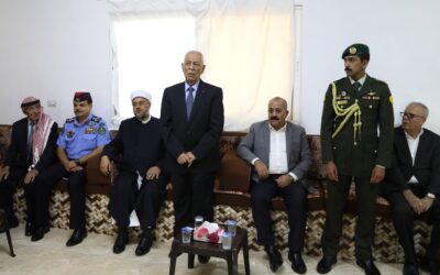 مندوبا عن الملك وولي العهد. العيسوي يعزي عشيرتي العكور والتميمي