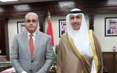 خلال لقاء “سفيري الكويت والبحرين” البدور: تفعيل مكاتب استقبال المرضى وعمل شراكات مع مصانع الادوية الأردنية