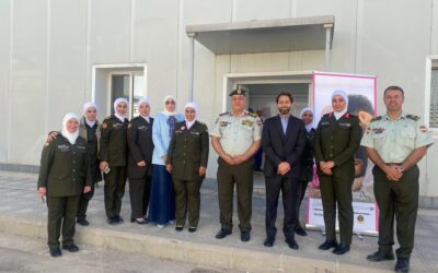 مؤسسة حرير للتنمية المجتمعية تشارك في تنظيم فعالية توعوية في مستشفى اللطرون العسكري بمناسبة شهر التوعية بسرطان الثدي