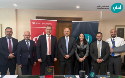 البنك الأهلي الأردني يوقّع اتفاقية تعاون مع “الملكية الأردنية” لتقديم خصومات وعروض حصرية لحاملي بطاقاته الائتمانية