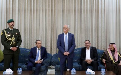 مندوبا عن الملك وولي العهد.. العيسوي يعزي البريزات وظاظا