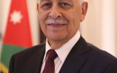 مندوبا عن الملك وولي العهد. العيسوي يعزي بوفاة رئيس لجنة خدمات مخيم البقعة