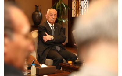 العيسوي ينقل تمنيات الملك وولي العهد بدوام الصحة للوزير ارشيدات