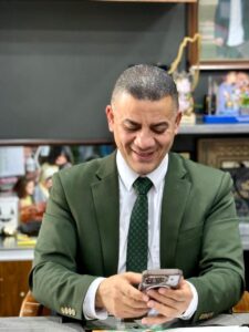 0f425984-298d-4dfa-a653-cdb4a87bf093