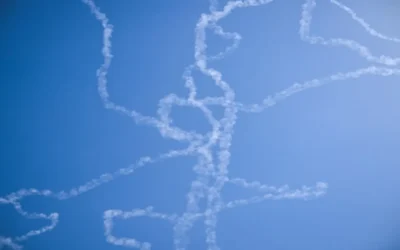 إيران تطلق دفعة جديدة من الصواريخ نحو إسرائيل