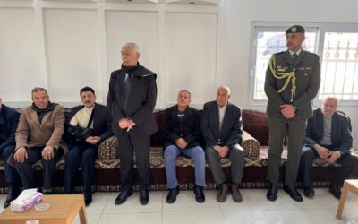 مندوبا عن الملك وولي العهد.. العيسوي يعزي عشيرتي الزيود والكساسبة