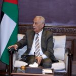 مندوبا عن الملك وولي العهد.. العيسوي يعزي المشاقبة وآل مراد