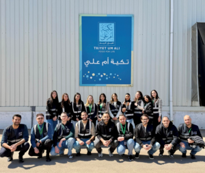 موظفو بنك القاهرة عمّان يشاركون في فعالية تطوعية مع تكية أم علي