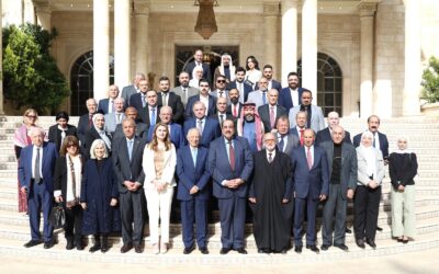 العيسوي يلتقي نخبة وطنية تمثل مختلف المحافظات والقطاعات احتفالا بيوم العلم