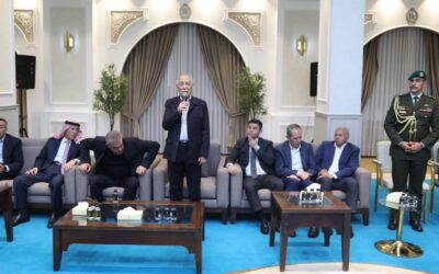 مندوبا عن الملك وولي العهد…العيسوي يعزي عشيرتي الحديد والشرعة