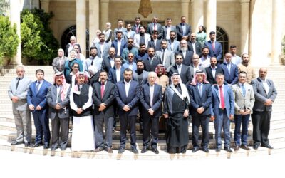 العيسوي يلتقي وفداً طلابياً يمثل مبادرة الميثاق الوطني ووفداً من أبناء لواء ناعور