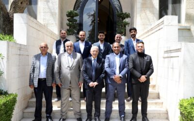 رئيس الديوان الملكي الهاشمي يلتقي وفدا من “أكاديمية شباب الكرك”