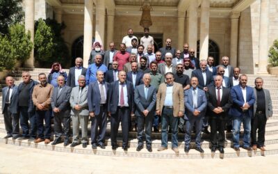 العيسوي يلتقي فعاليات شعبية