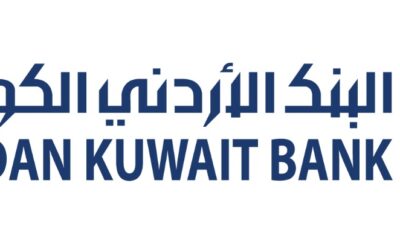 البنك الأردني الكويتي يواصل رعايته لبطولة السباحة الحرة في “تالابي” العقبة