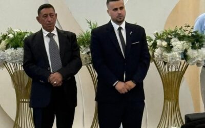 السيد خاز المعايطة يهنئ خاله بمناسبة خطوبة إبنه