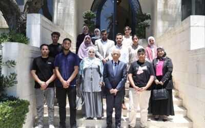 العيسوي يلتقي وفدا من فريق نبض الوطن