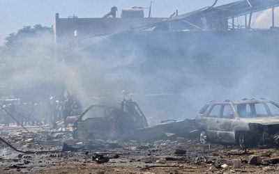 قتلى في انفجار سيارة محملة بالذخيرة في ريف إدلب