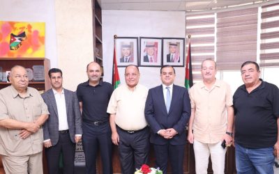 إدارة مهرجان جرش تبحث تعزيز التعاون مع غرفة التجارة