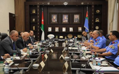 اللواء المعايطة يلتقي رئيس مجلس مفوضي الهيئة المستقلة للانتخاب ويبحثان تطوير التعاون المؤسسي والتنسيق المشترك
