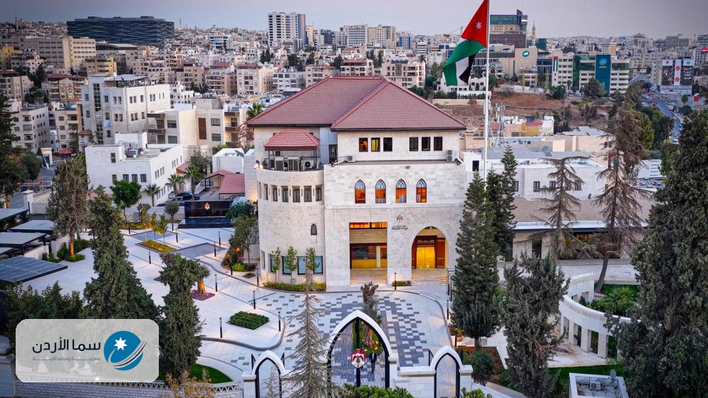 الحكومة: قرار منع السفر إلا للاجتماعات الضرورية وفر 3 ملايين دينار