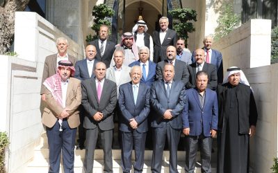رئيس الديوان الملكي يلتقي وفدا من أبناء عشيرة الدباس