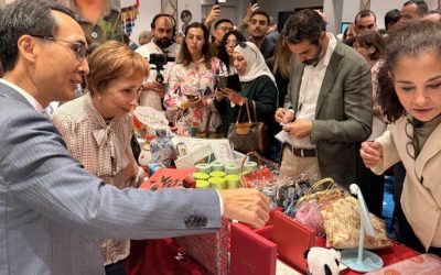 التراث الشعبي الصيني يشارك في فعاليات بازار امبرة ام الحسين “62”